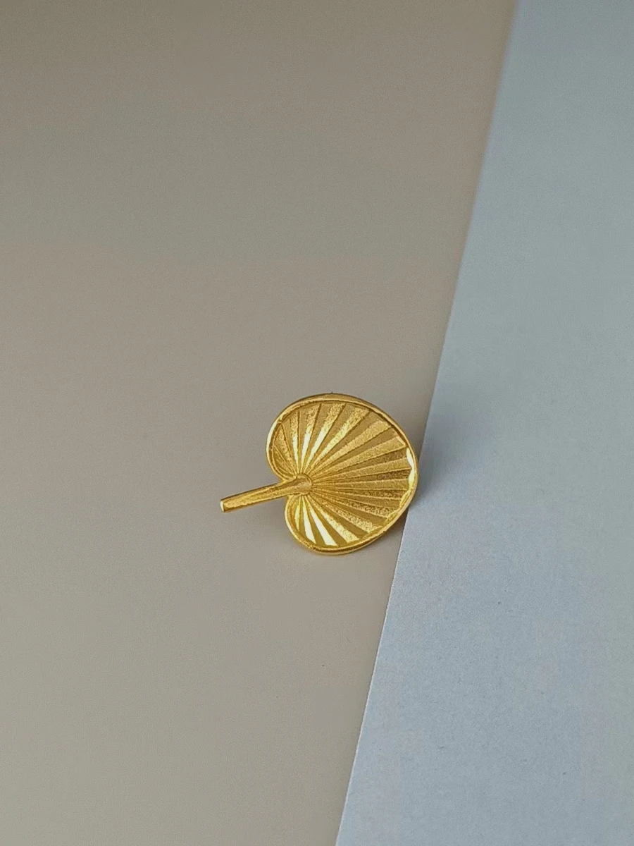 Original Fanpin Chest Pin S925 Pure Silver Gold Plated Fun Little Object Vintage Chinese Style Fashionable Jewelry
Original Fanpin Chest Pin S925 Pure Silver Gold Plated Fun Little Object Vintage Chinese Style Fashionable Jewelry