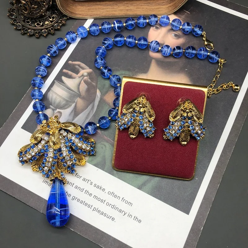 Exquisite, Fashionable and Fresh Blue Glass Gem Inlaid Necklace Brooch Dual-purpose Medieval Versatile Earring Set
Exquisite, Fashionable and Fresh Blue Glass Gem Inlaid Necklace Brooch Dual-purpose Medieval Versatile Earring Set