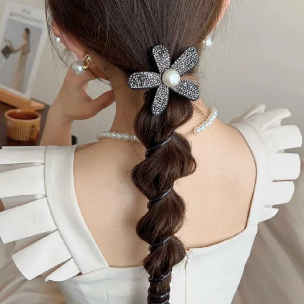 Diamond Rhinestone Telephone Line Hair Loop Spiral Coil Rubber Bubble Braid Headband Hair Accessories High Elastic
Diamond Rhinestone Telephone Line Hair Loop Spiral Coil Rubber Bubble Braid Headband Hair Accessories High Elastic