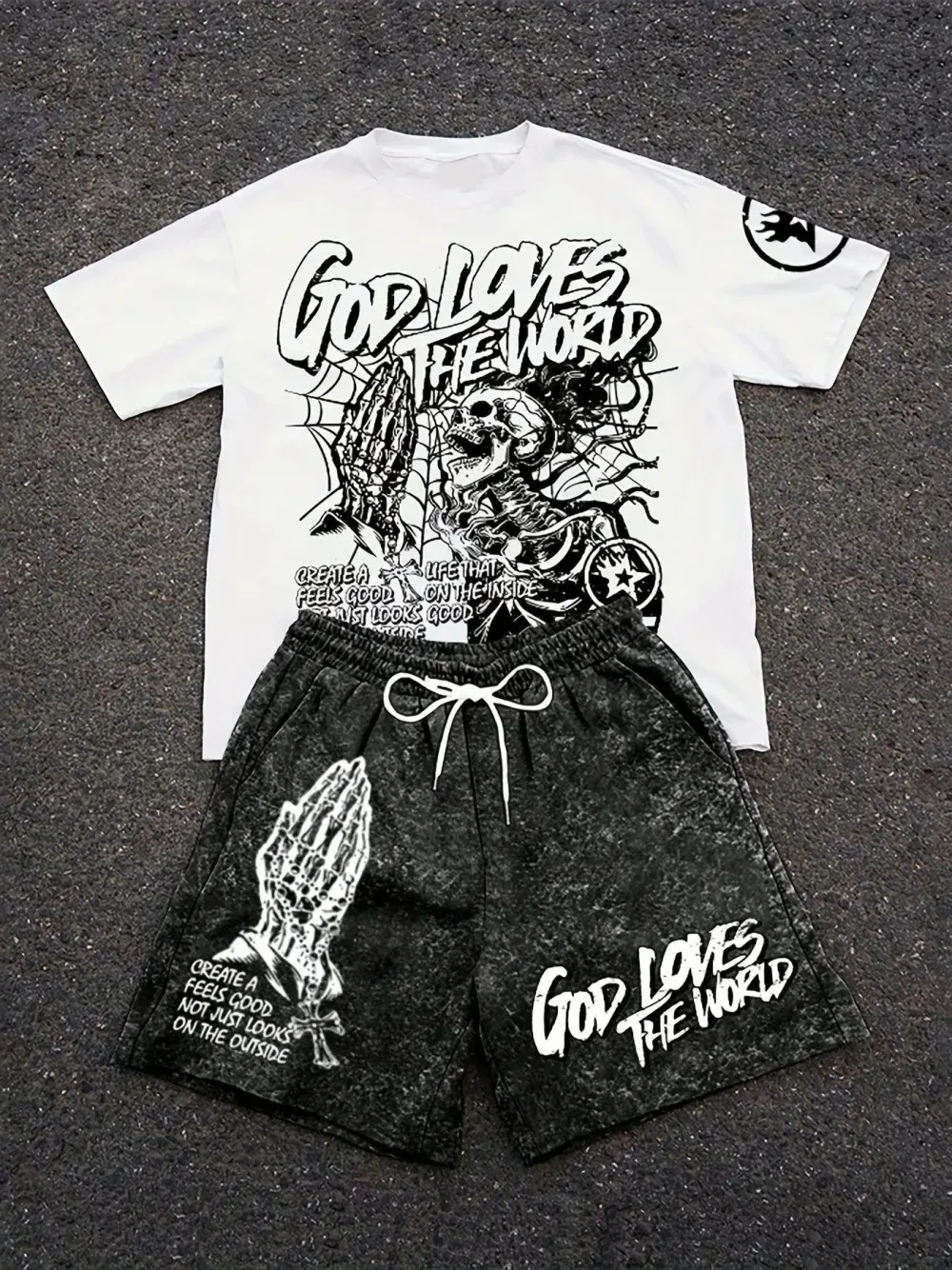 American summer men's skull letter print soft breathable round neck T-shirt drawstring shorts set outdoor streetwear
American summer men's skull letter print soft breathable round neck T-shirt drawstring shorts set outdoor streetwear
