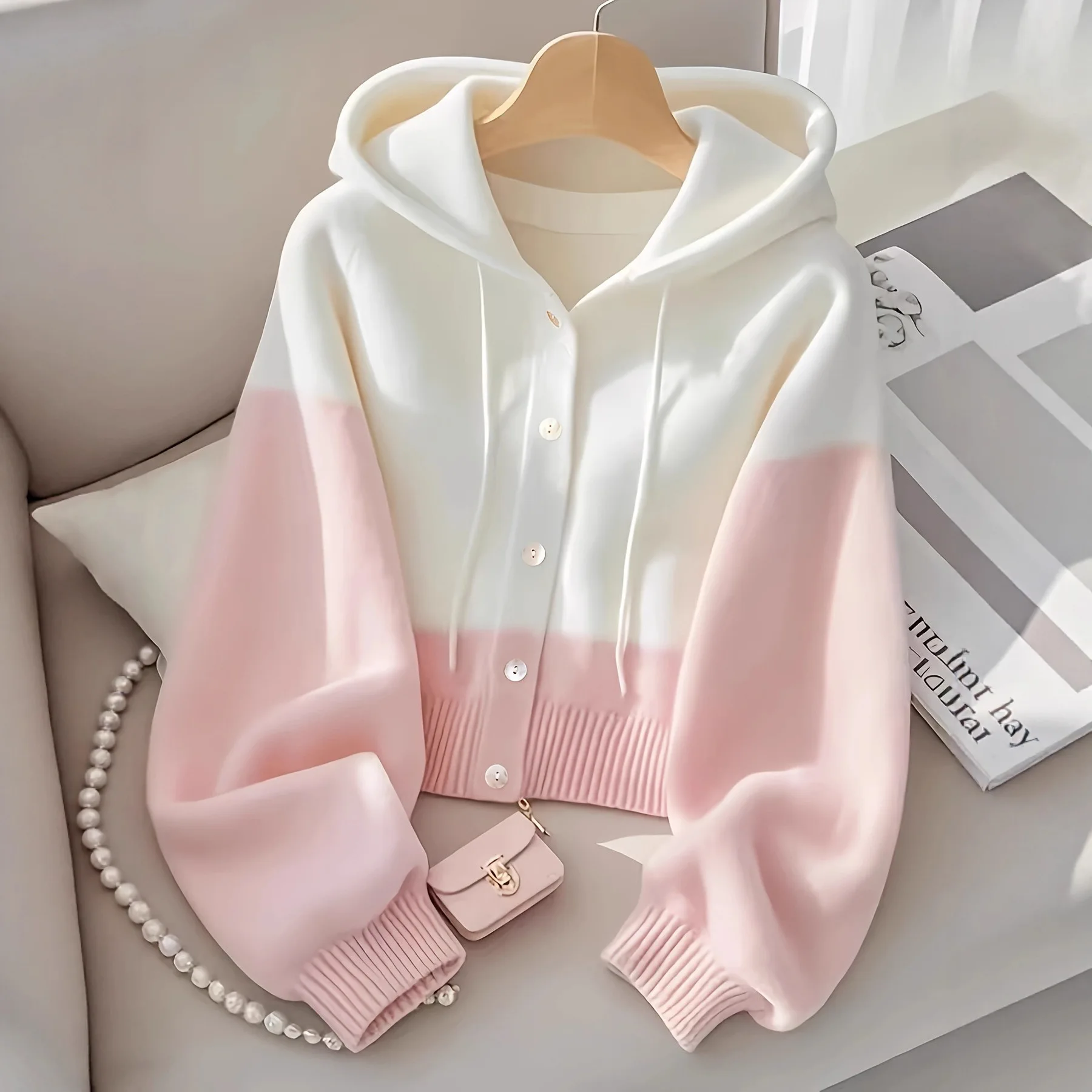 Autumn Winter Fashion Korean Style Polo Neck Pullover Sweater Women's Thickened Loose Short Knitwear Zipper Stand Collar Design
Autumn Winter Fashion Korean Style Polo Neck Pullover Sweater Women's Thickened Loose Short Knitwear Zipper Stand Collar Design