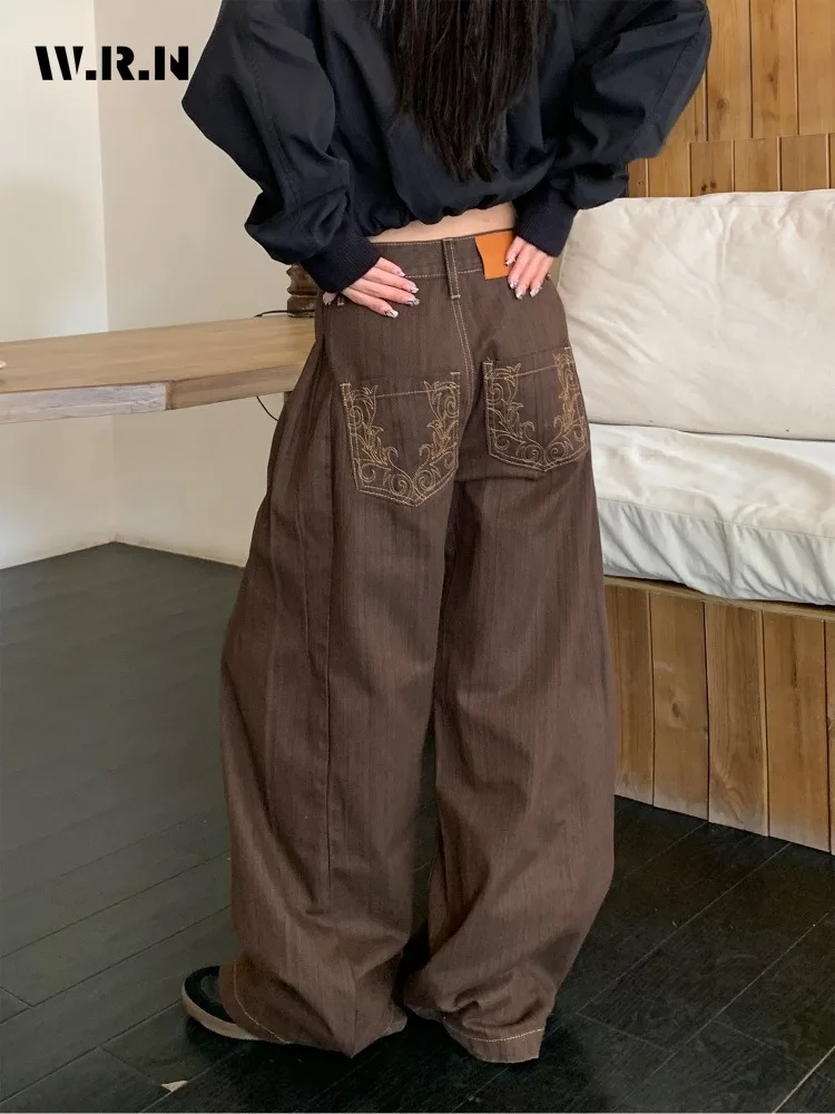 Women's Casual Retro Baggy Emo Denim Trouser Loose Full Length Loose Jeans 2025 Winter Vintage Style Straight Brown MopPants
Women's Casual Retro Baggy Emo Denim Trouser Loose Full Length Loose Jeans 2025 Winter Vintage Style Straight Brown MopPants