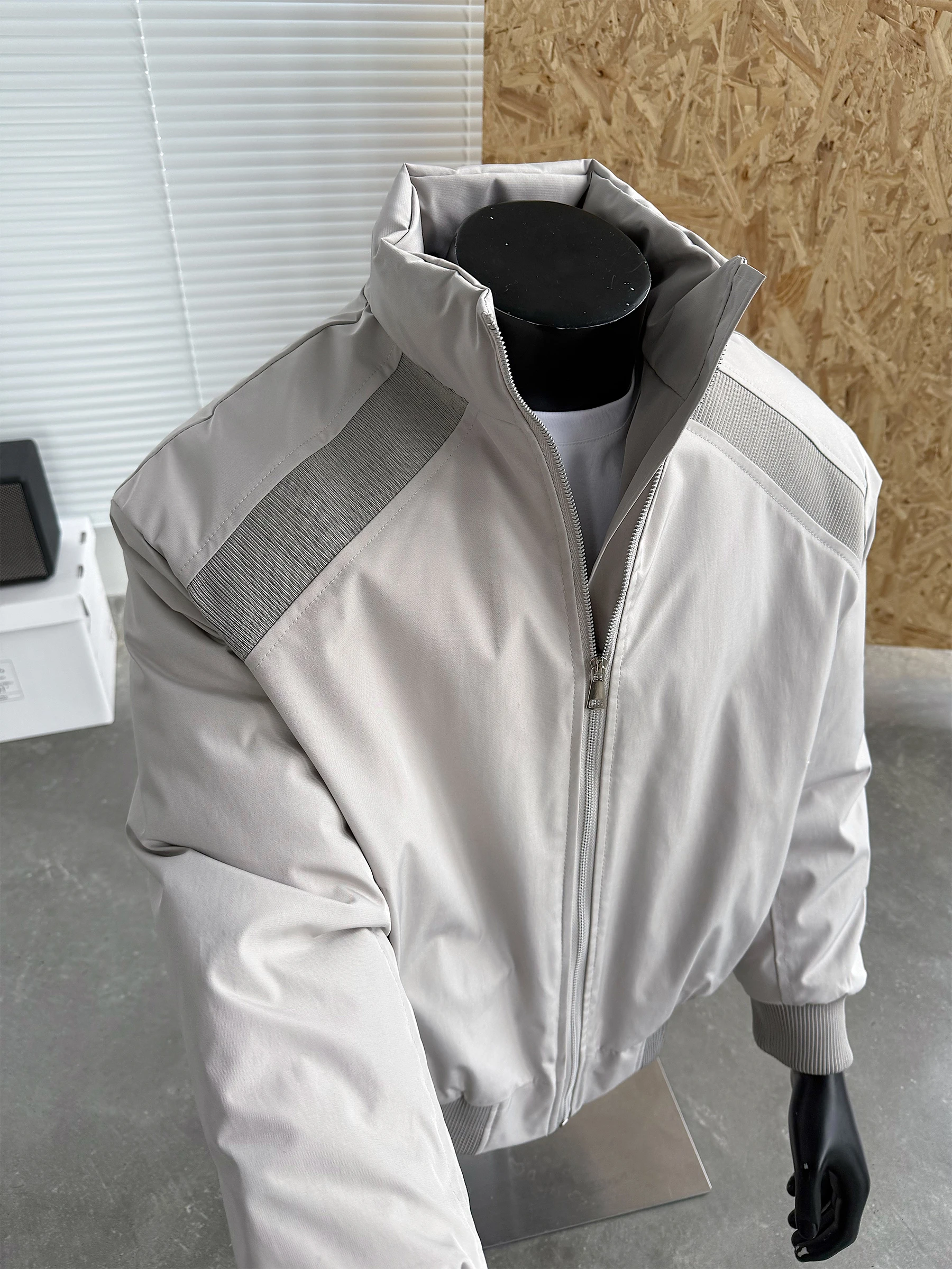 Thiened Cotton Padded Jaet Baseball Collar Men's Winter Warm Sli ort Coat Deconstructed Patchwork Stand Collar
Thiened Cotton Padded Jaet Baseball Collar Men's Winter Warm Sli ort Coat Deconstructed Patchwork Stand Collar