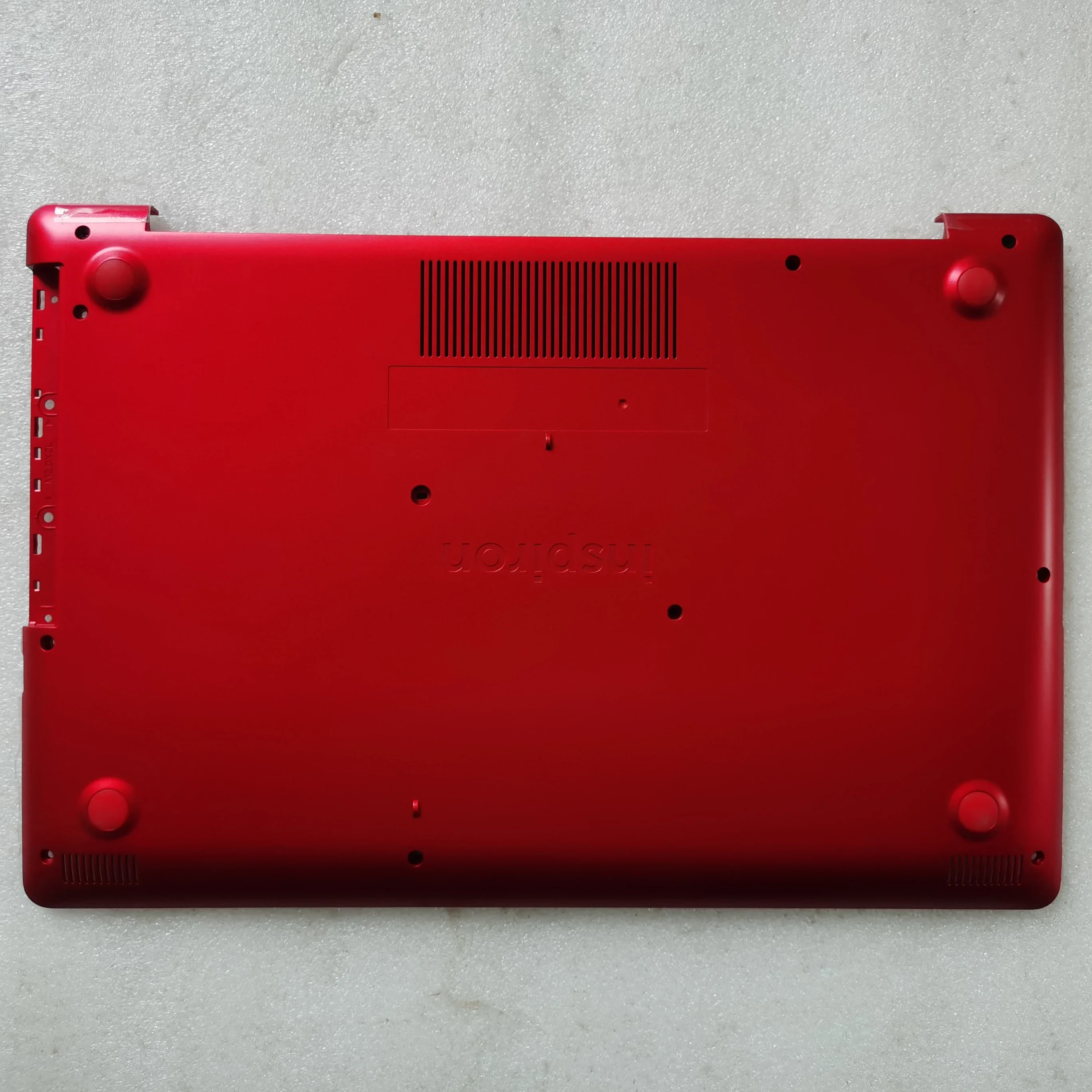 Новая нижняя крышка ноутбука для DELL inspiron 3580 3582 3583 3584 3585 5570 5575 
Новая нижняя крышка ноутбука для DELL inspiron 3580 3582 3583 3584 3585 5570 5575