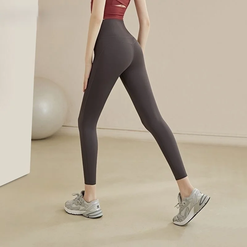 Yoga Pants Quality Women Skinny Spring Summer Brushed Versatile Gothic Irregular Punk Hollowed Out Beige All Match Push Up Butt
Yoga Pants Quality Women Skinny Spring Summer Brushed Versatile Gothic Irregular Punk Hollowed Out Beige All Match Push Up Butt