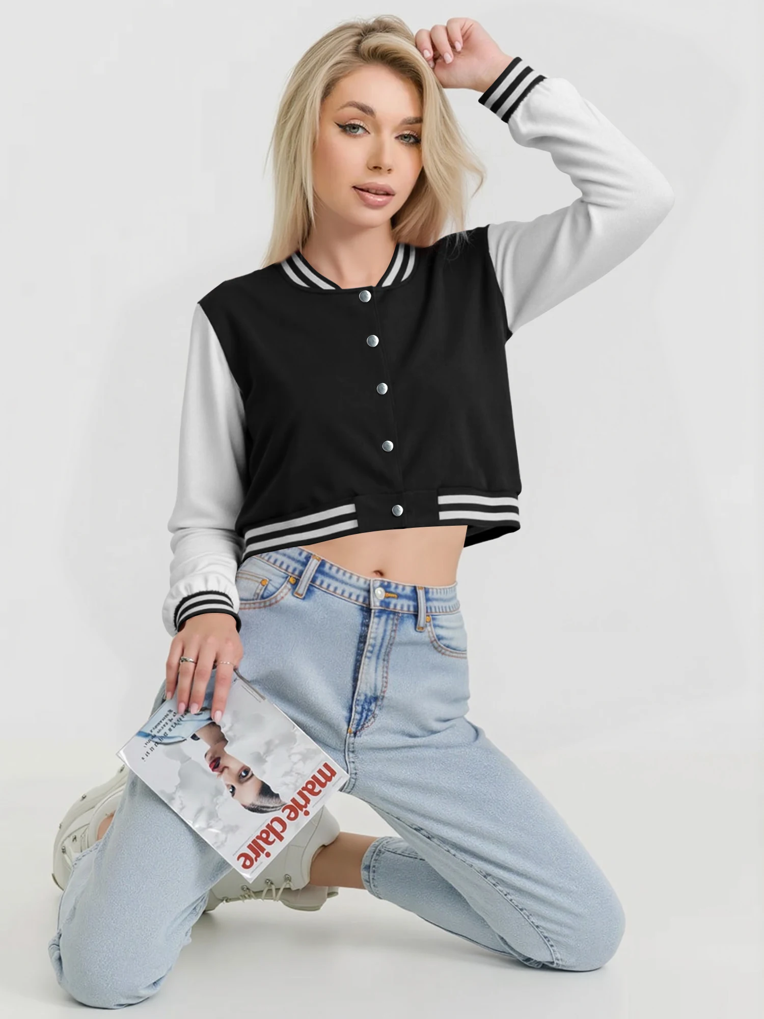 Athletic-Inspired Cropped Varsity Coat, Striped Trim Baseball Jacket for Casual Sporty Looks
Athletic-Inspired Cropped Varsity Coat, Striped Trim Baseball Jacket for Casual Sporty Looks