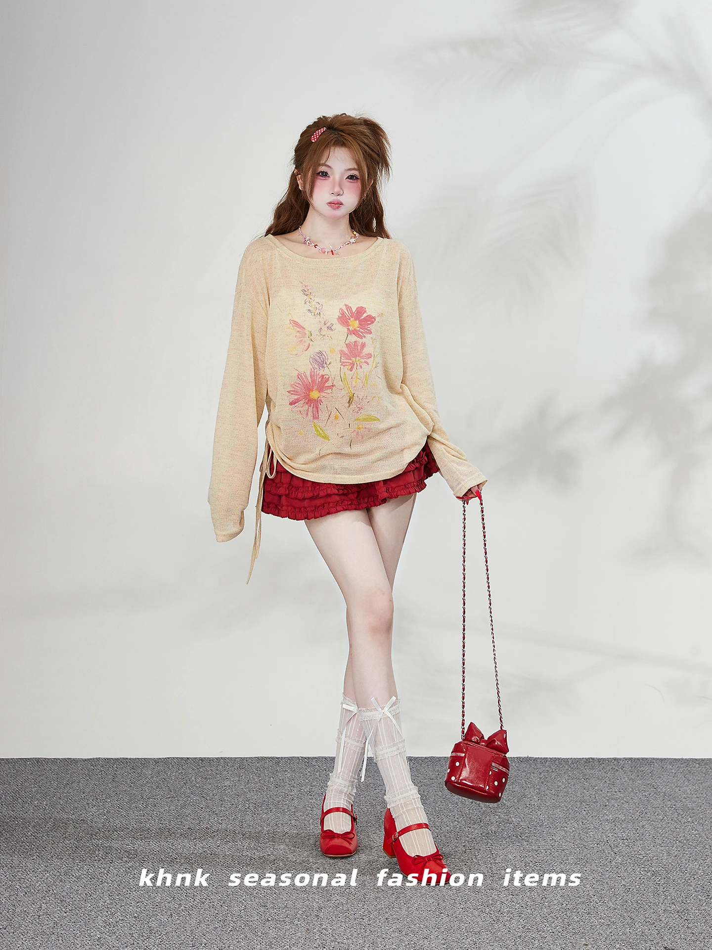 Summer Floral Print Long Sleeve Loose Women's T-shirt Drawstring Rope Binding Sun Protection Light Yellow Top Casual Style
Summer Floral Print Long Sleeve Loose Women's T-shirt Drawstring Rope Binding Sun Protection Light Yellow Top Casual Style