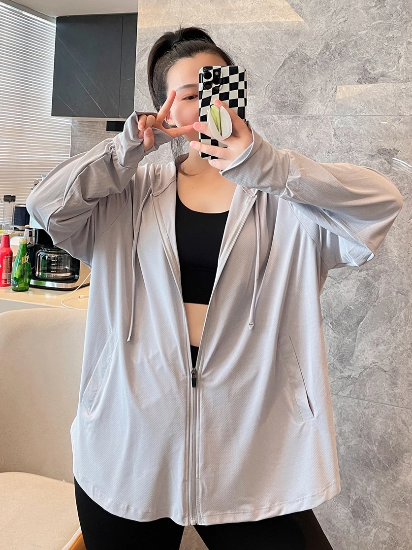 Summer New plus Size Women's Fitn Sun Protection Long Sve Hooded Jaet Polyester Fiber Commute Sle Regular Sve
Summer New plus Size Women's Fitn Sun Protection Long Sve Hooded Jaet Polyester Fiber Commute Sle Regular Sve