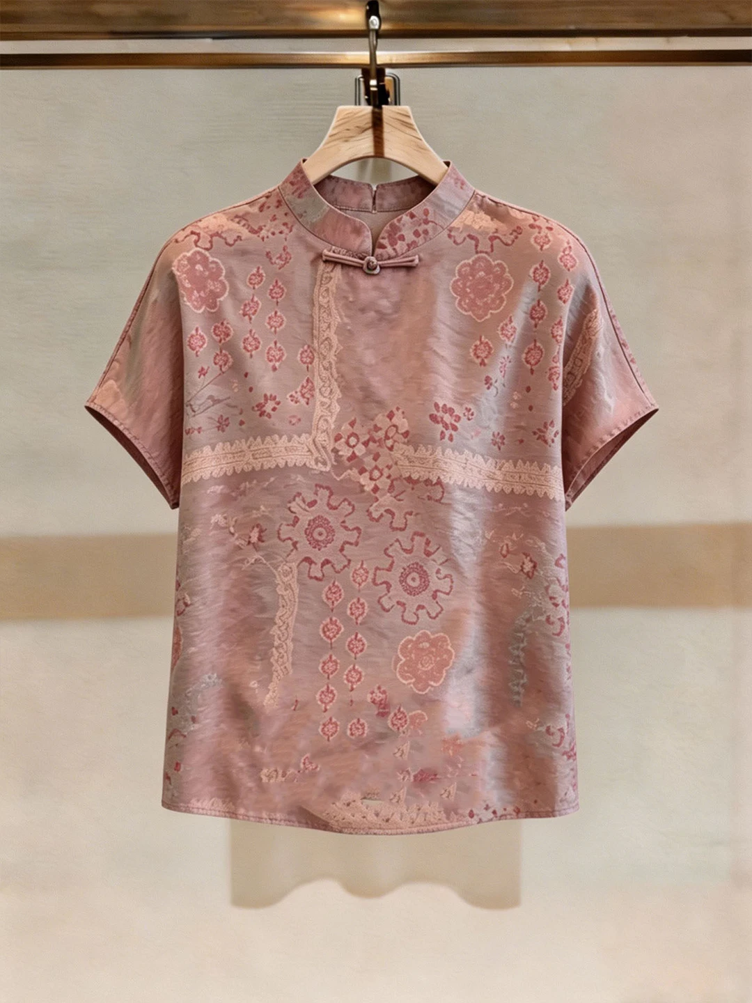 Elegant Anti-Aging Slimming Short Sleeve Women's Shirt Summer New Chinese Style Button Pink Floral Embroidery Improved Cheong...
Elegant Anti-Aging Slimming Short Sleeve Women's Shirt Summer New Chinese Style Button Pink Floral Embroidery Improved Cheong...
