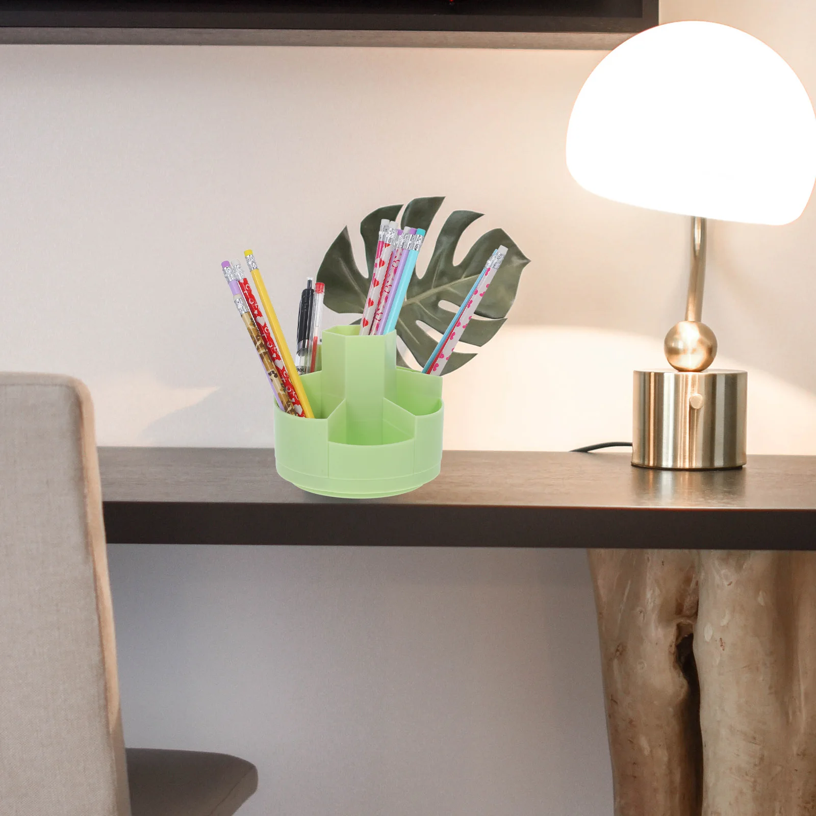 360° Rotatable Pen Holder Desk ganizer 5 Grid Large Capacity Pencil Storage Box Makeup Brush Case Plastic Material
360° Rotatable Pen Holder Desk ganizer 5 Grid Large Capacity Pencil Storage Box Makeup Brush Case Plastic Material