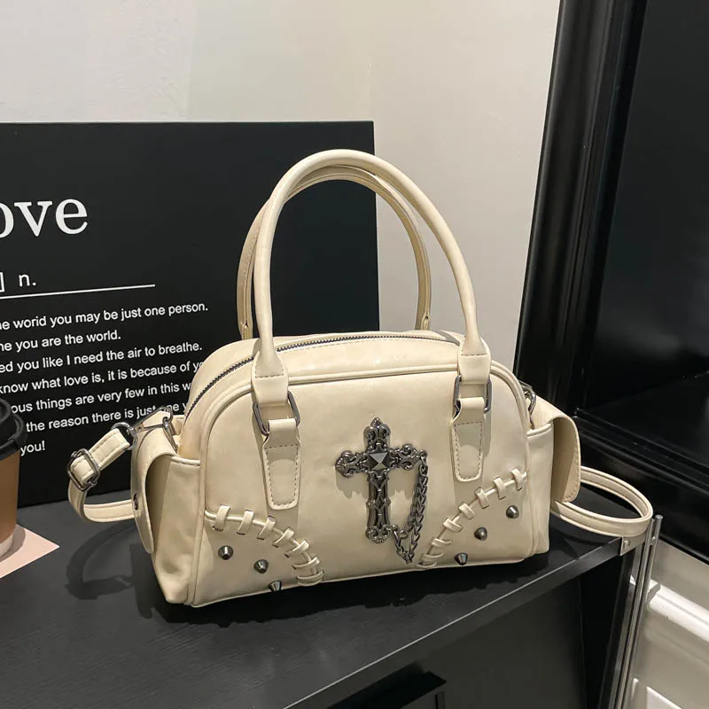 2026 New Stylish Design Ladies Vintage Bowling Shoulder Bag Gothic Cross Pendant Stitch Studs Detail PU Leather Trendy Handbag
2026 New Stylish Design Ladies Vintage Bowling Shoulder Bag Gothic Cross Pendant Stitch Studs Detail PU Leather Trendy Handbag
