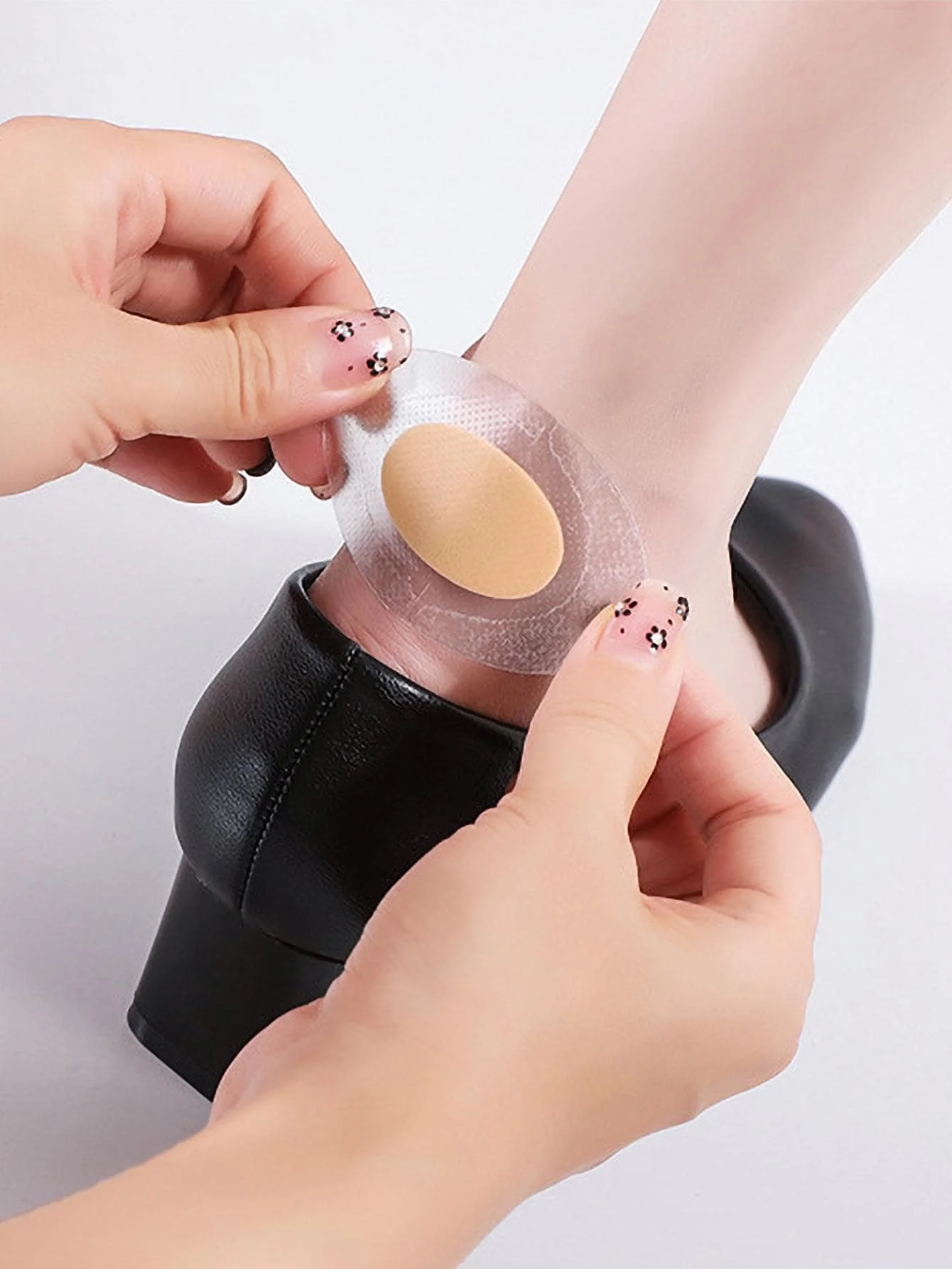 30pcs High Heel Invisible Anti-Friction Heel Protector Pads, Random Color
30pcs High Heel Invisible Anti-Friction Heel Protector Pads, Random Color