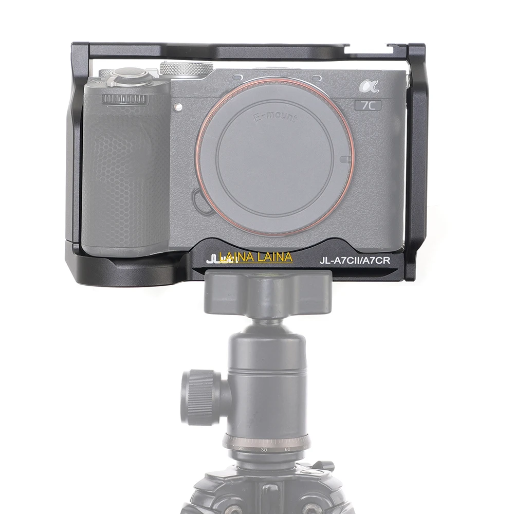 FOTGA Camera Cage Kit Protective For Sony A7CII A7CR 1/4'' Threaded Hole Cold Shoe Mount For Arca Tripod Quick Release Plate
FOTGA Camera Cage Kit Protective For Sony A7CII A7CR 1/4'' Threaded Hole Cold Shoe Mount For Arca Tripod Quick Release Plate