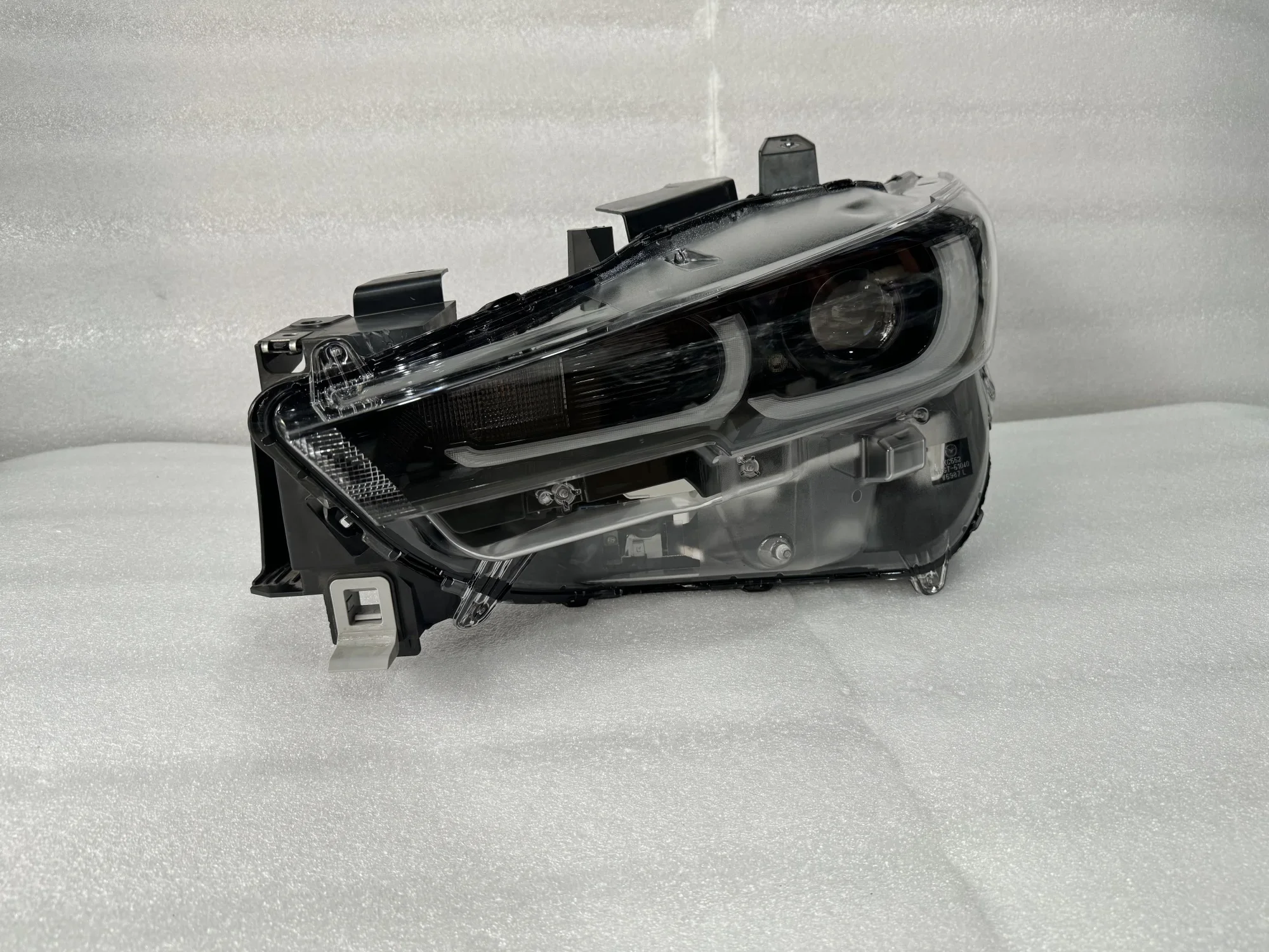 High quality second-hand headlights suitable for Mazda CX5 LED lights, automotive headlight lighting system, headlights
High quality second-hand headlights suitable for Mazda CX5 LED lights, automotive headlight lighting system, headlights