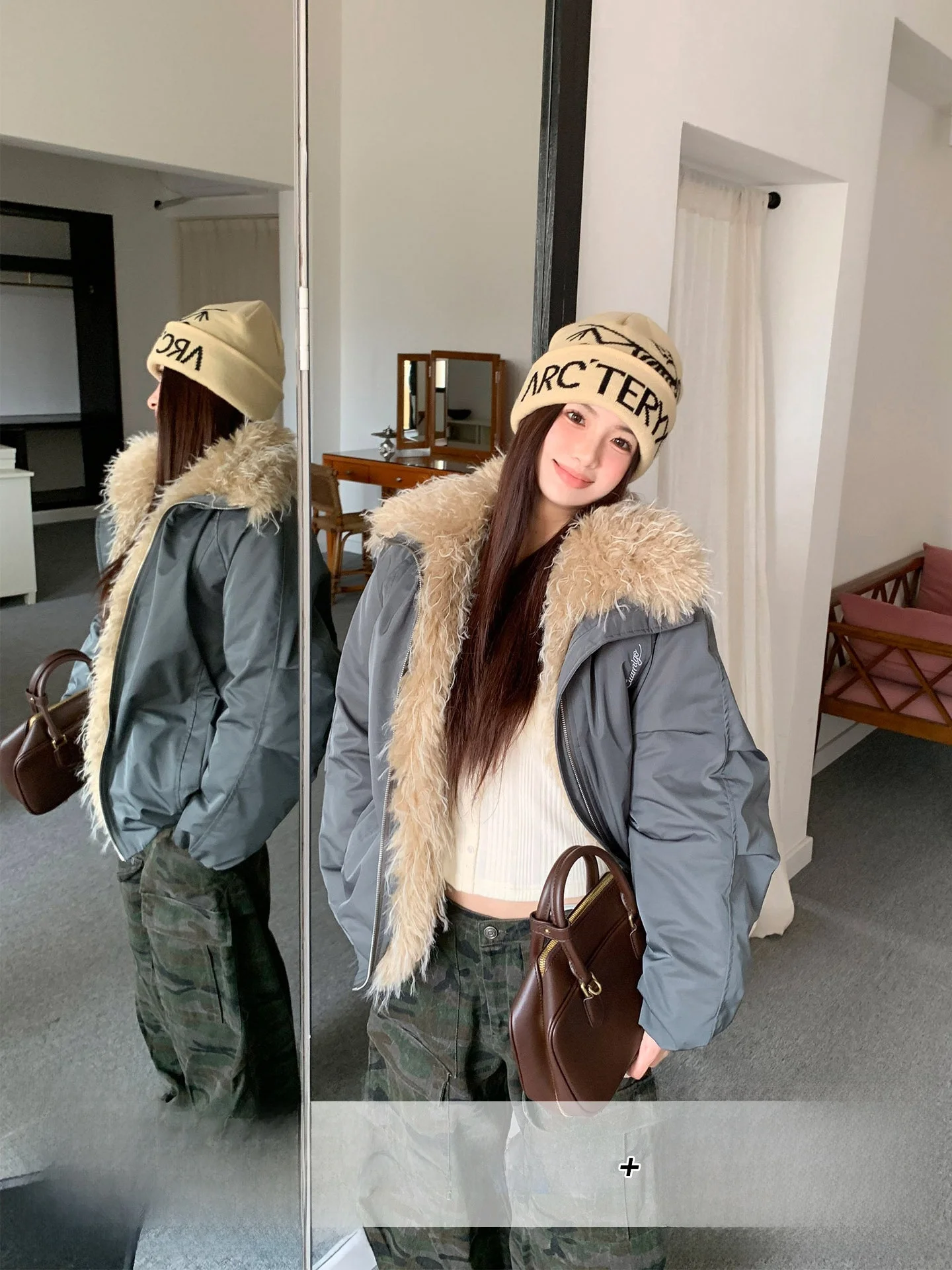 Женская зимняя парка в корейском стиле с воротником-стойкой, утепленная, свободного кроя, однотонная, на молнии, для повседневной носки
Женская зимняя парка в корейском стиле с воротником-стойкой, утепленная, свободного кроя, однотонная, на молнии, для повседневной носки