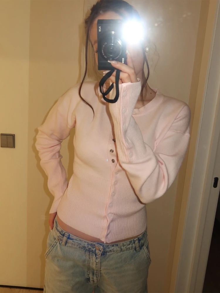 fashion Solid Kintted Cardigan Women Casual Round Neck Single Breasted Long sleeve Slim Short Cardigans Lady Commute knitwears
fashion Solid Kintted Cardigan Women Casual Round Neck Single Breasted Long sleeve Slim Short Cardigans Lady Commute knitwears