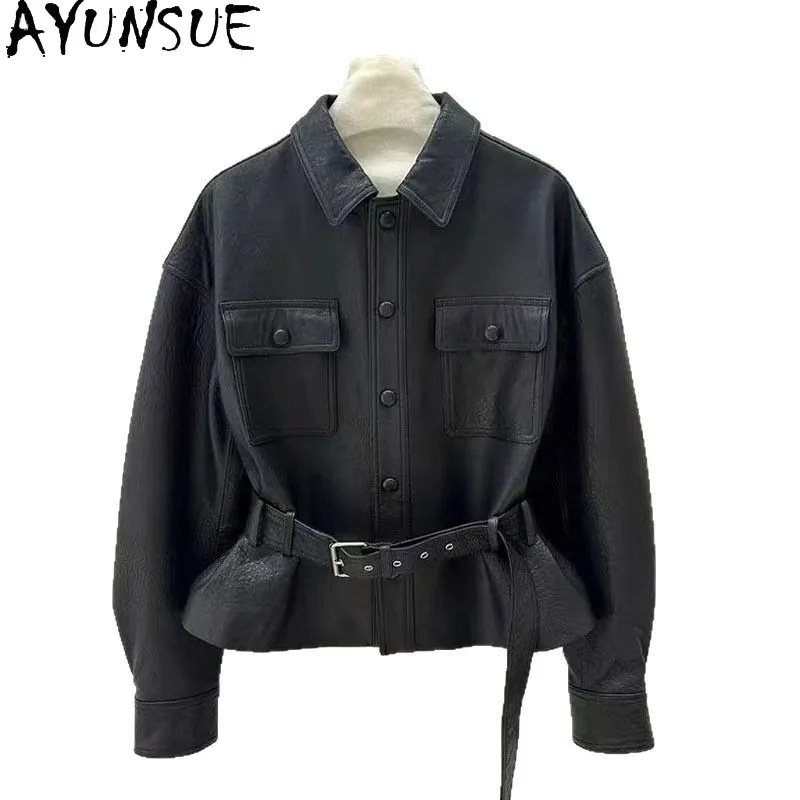 AYUNSUE Real Leather Jacket Women Spring Autumn Clothes Elegant Gotaskin Coats Slim Fit Trendy 2026 Belt Sobretudo Feminino
AYUNSUE Real Leather Jacket Women Spring Autumn Clothes Elegant Gotaskin Coats Slim Fit Trendy 2026 Belt Sobretudo Feminino