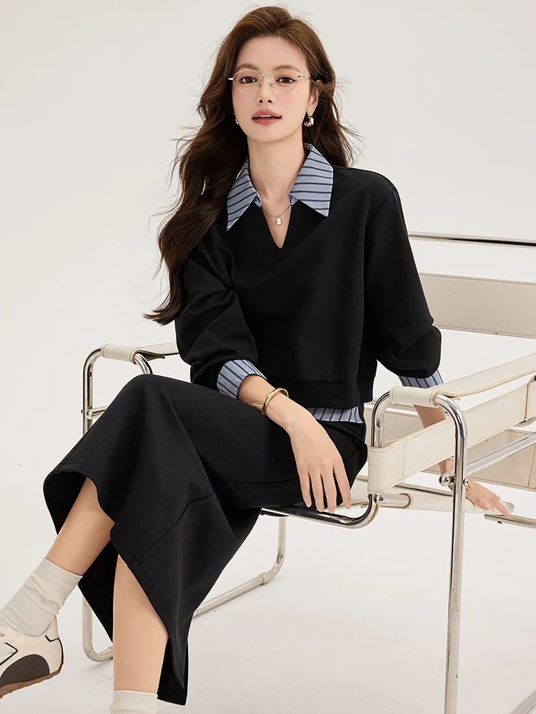 Fashionable Luxury Striped Sweatshirt Set Women's Spring 2026 Autumn Winter New Half Skirt Anti-Aging Two-Piece Set
Fashionable Luxury Striped Sweatshirt Set Women's Spring 2026 Autumn Winter New Half Skirt Anti-Aging Two-Piece Set