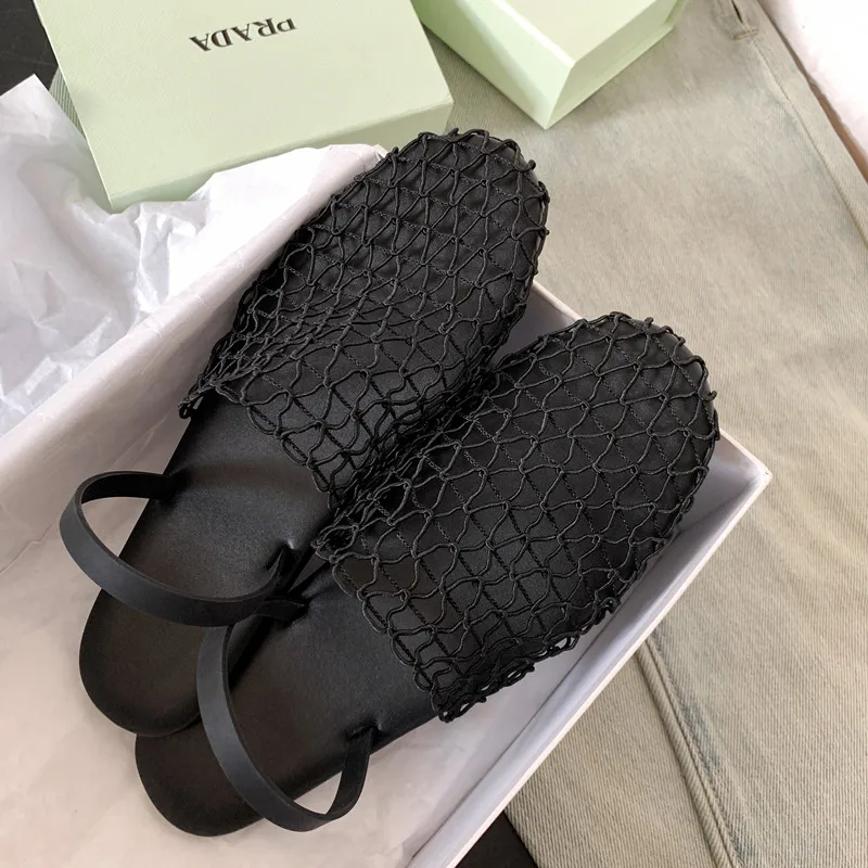 MKKHOU Fashion Sandals Women's High Quality 2024 Summer New Trendy Mesh Hollow Flat Sandals Comfortable Beach Slippers Women
MKKHOU Fashion Sandals Women's High Quality 2024 Summer New Trendy Mesh Hollow Flat Sandals Comfortable Beach Slippers Women