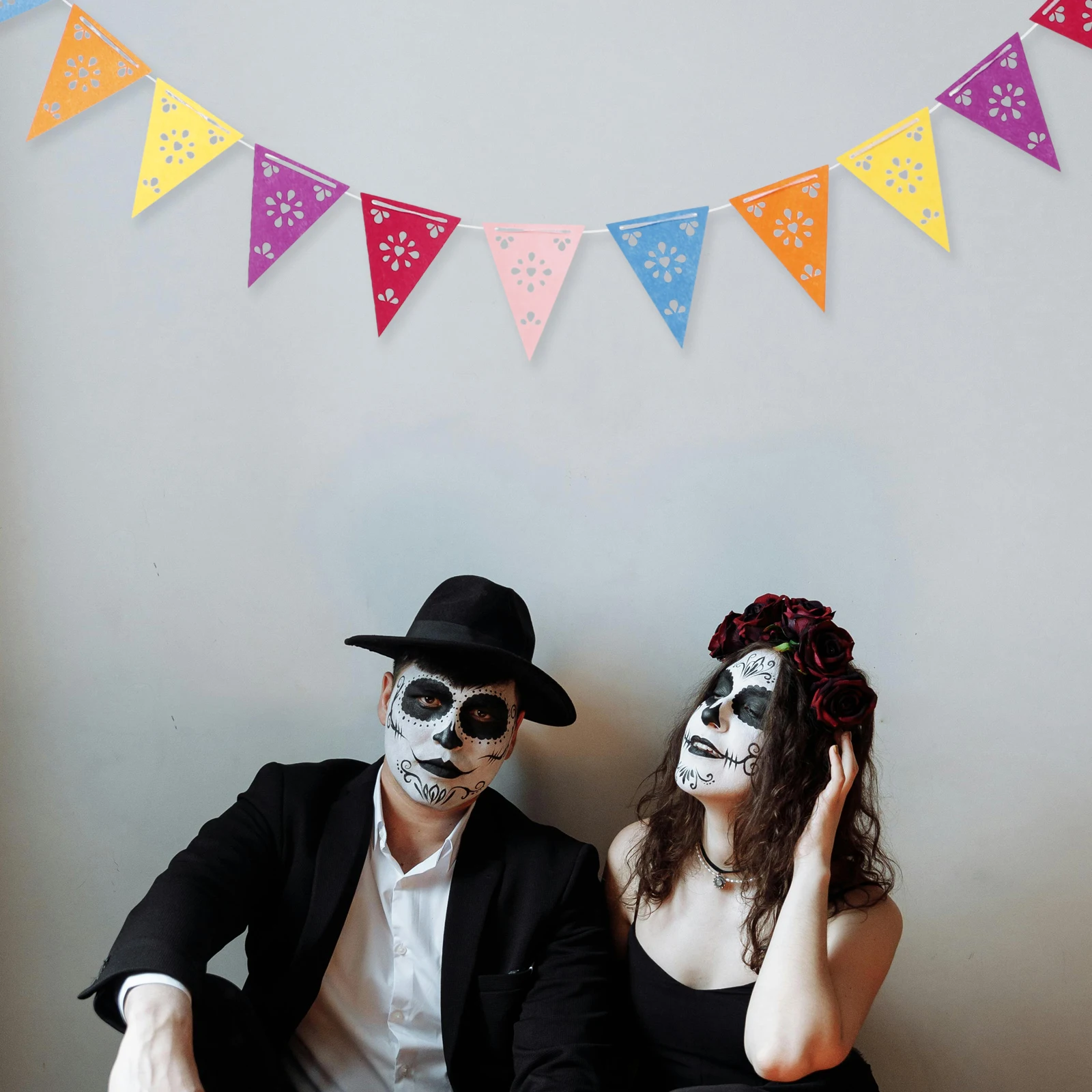 1 set Felt Triangular Banners Lightweight Craftsmanship Mexican Party Decorations Day of the Dead Banner Vibrant Fiesta Flags
1 set Felt Triangular Banners Lightweight Craftsmanship Mexican Party Decorations Day of the Dead Banner Vibrant Fiesta Flags