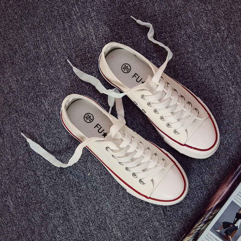 Classic Unisex Canvas Shoes for Men Women Suitable for Running Hiking Sports Student Wear Low-top and Shallow-cut Style Sneakers
Classic Unisex Canvas Shoes for Men Women Suitable for Running Hiking Sports Student Wear Low-top and Shallow-cut Style Sneakers