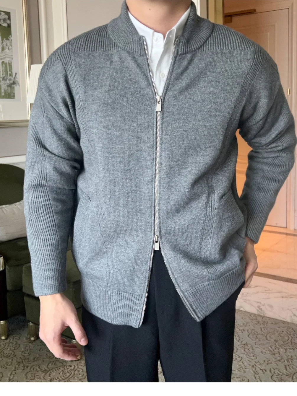 Мужской повседневный вязаный свитер на молнии с высоким воротником, открытый кардиган, весна-осень, теплый, удобный, дышащий
Мужской повседневный вязаный свитер на молнии с высоким воротником, открытый кардиган, весна-осень, теплый, удобный, дышащий