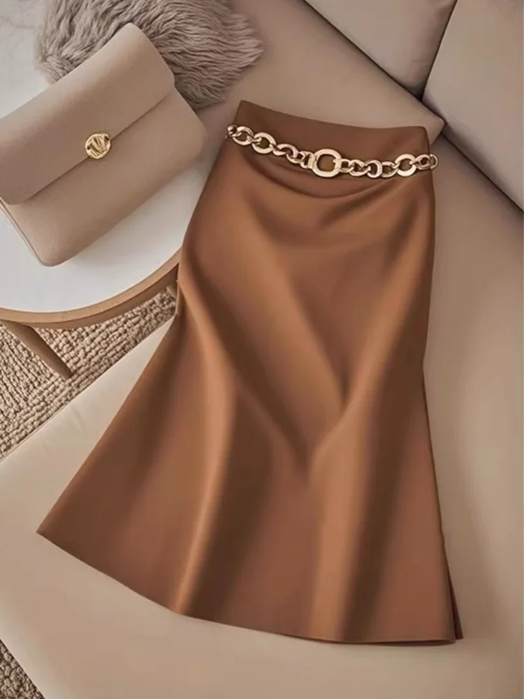 Golden Chain Waist Decoration Coffee Skirts Vintage Slim Fit A-line Skirt Fashion Office Lady All-match Mid Length Spring Summer
Golden Chain Waist Decoration Coffee Skirts Vintage Slim Fit A-line Skirt Fashion Office Lady All-match Mid Length Spring Summer