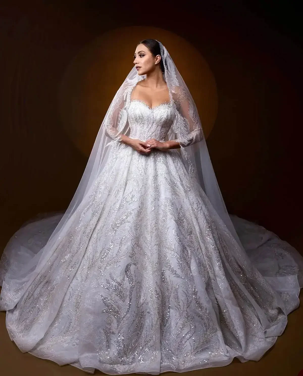 Flavinke Customized Wedding Dresses Long Sleeves Sequins Appliques Beads Diamonds Lace Zipper Bridal Gowns vestidos de novia
Flavinke Customized Wedding Dresses Long Sleeves Sequins Appliques Beads Diamonds Lace Zipper Bridal Gowns vestidos de novia