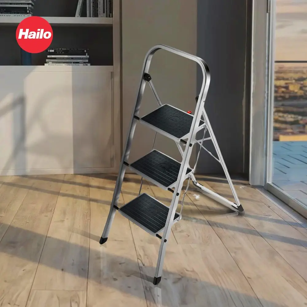 K60 StandardLine Aluminum folding step Three large steps with nonskid mats Folding safety mechanism Rectangular rail for conven
K60 StandardLine Aluminum folding step Three large steps with nonskid mats Folding safety mechanism Rectangular rail for conven