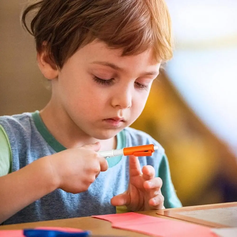 Новая ручка-шприц с героями мультфильмов, водный боевой реквизит, школьные принадлежности, забавная водяная ручка 2 в 1, подарок, выдвижные ручки для розыгрыша
Новая ручка-шприц с героями мультфильмов, водный боевой реквизит, школьные принадлежности, забавная водяная ручка 2 в 1, подарок, выдвижные ручки для розыгрыша