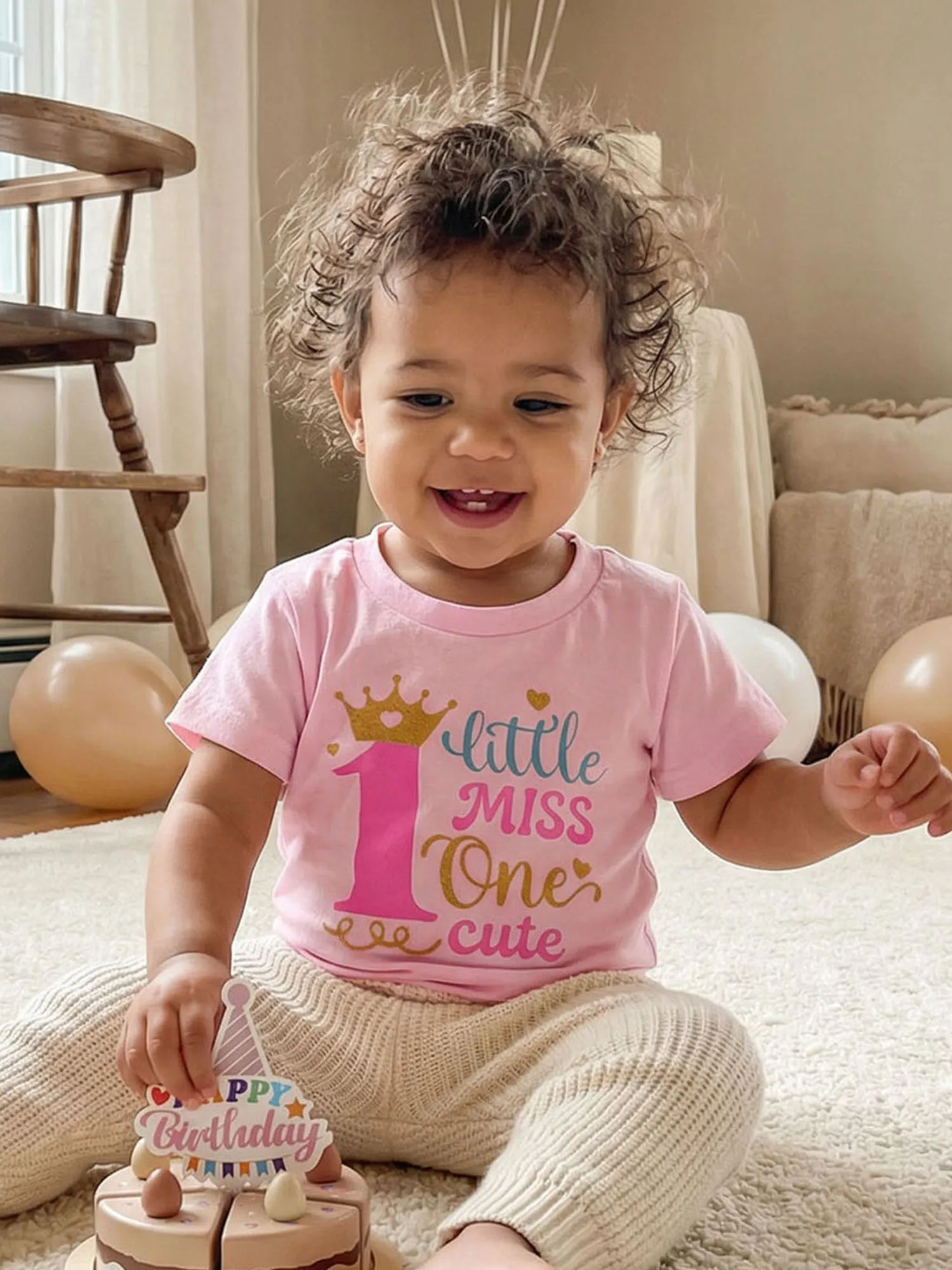 Футболки для девочек на 2-й день рождения с принтом в виде блестящей короны, повседневные летние топы с короткими рукавами и круглым вырезом для детей
Футболки для девочек на 2-й день рождения с принтом в виде блестящей короны, повседневные летние топы с короткими рукавами и круглым вырезом для детей