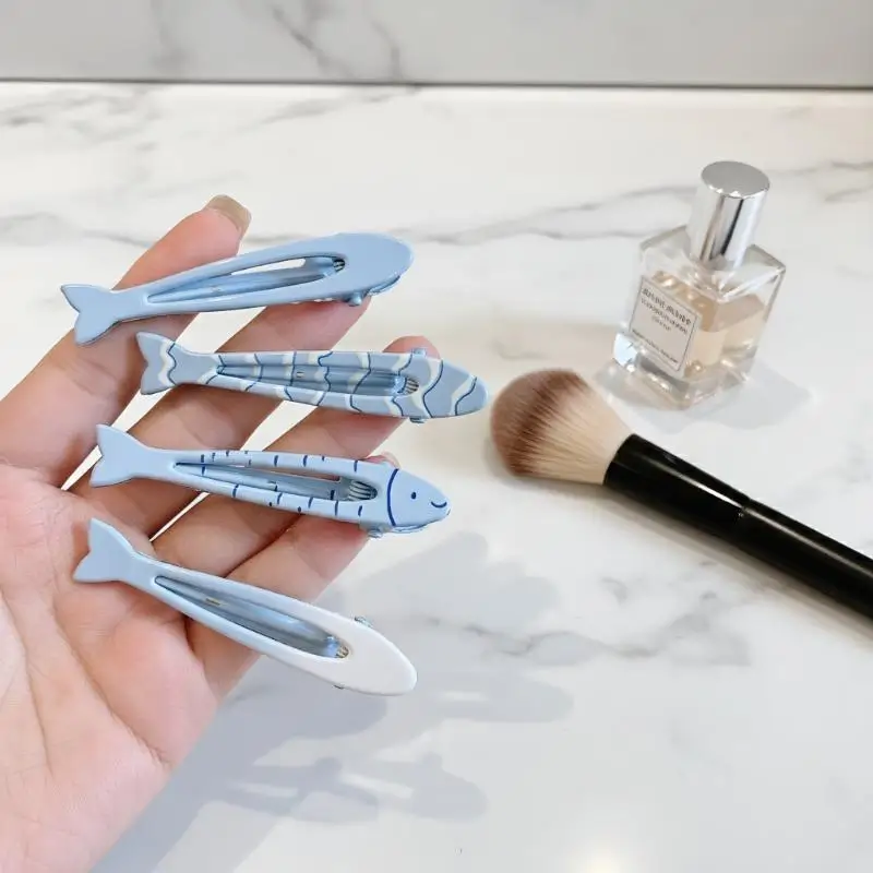 4Pcs Cute Fish Duckbill Clips, Simple Blue & Yellow Hairpins, Elegant Side Hair Accessories for Girls and Women
4Pcs Cute Fish Duckbill Clips, Simple Blue & Yellow Hairpins, Elegant Side Hair Accessories for Girls and Women