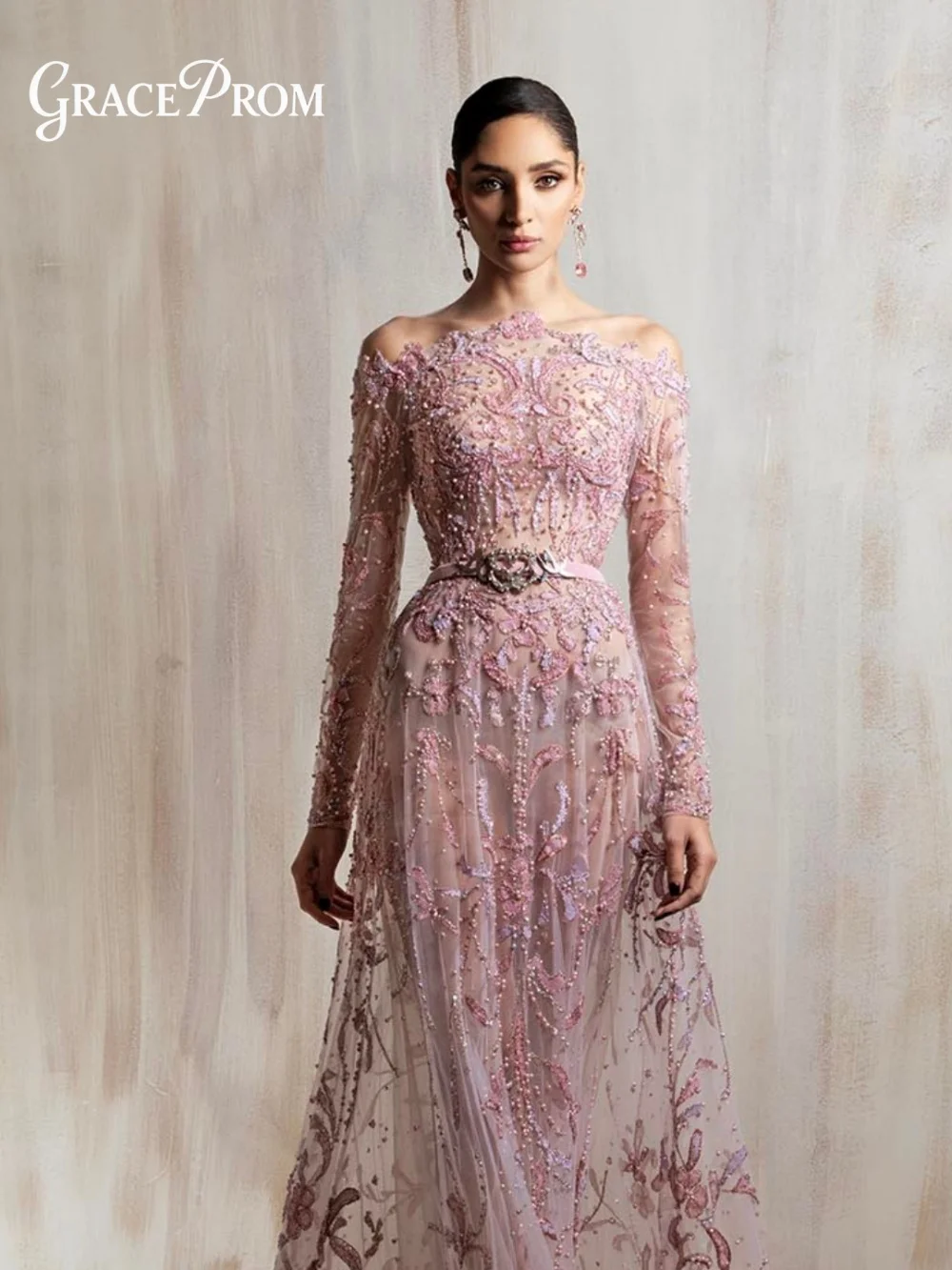 Romantic Blush Pink Sheer Off The Shoulder Evening Dress Sparkling Beading Sequins Party Dress A Line Formal Gown For Women
Romantic Blush Pink Sheer Off The Shoulder Evening Dress Sparkling Beading Sequins Party Dress A Line Formal Gown For Women