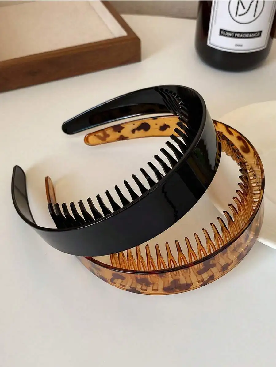 Womens Comb-Shaped Hairpin With Teeth, Inverted Hair Clip, Versatile Hair Accessory For Casual Outings
Womens Comb-Shaped Hairpin With Teeth, Inverted Hair Clip, Versatile Hair Accessory For Casual Outings