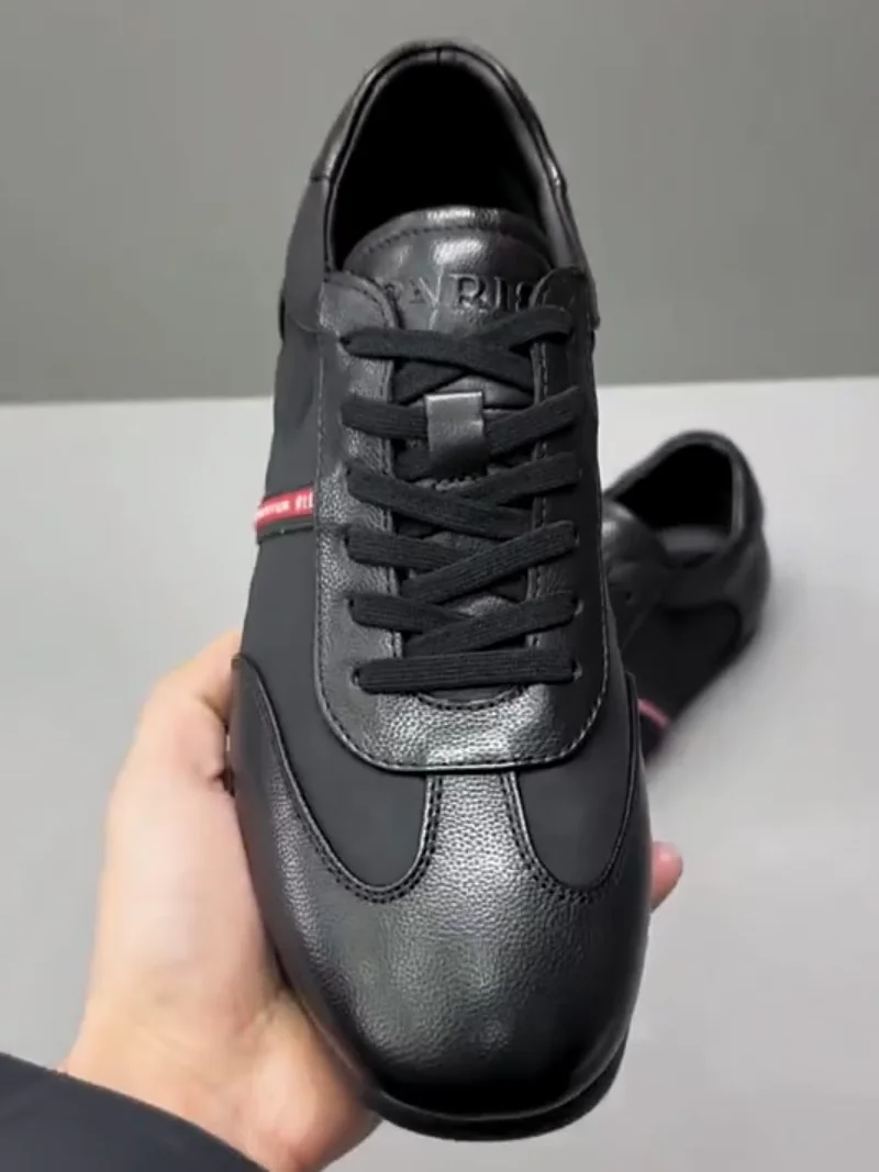 High Quality Men's Casual Shoes Comfortable Leather Fashionable Versatile Trendy Flat Heel round Toe Rubber Sole Wear Resistant
High Quality Men's Casual Shoes Comfortable Leather Fashionable Versatile Trendy Flat Heel round Toe Rubber Sole Wear Resistant