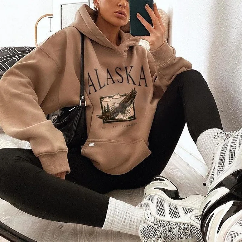Eagle Letter Printing Brown Vintage Oversized Hoodies Women Streetwear Long Sleeve Casual Hoodies Fashion Tops England Spring
Eagle Letter Printing Brown Vintage Oversized Hoodies Women Streetwear Long Sleeve Casual Hoodies Fashion Tops England Spring