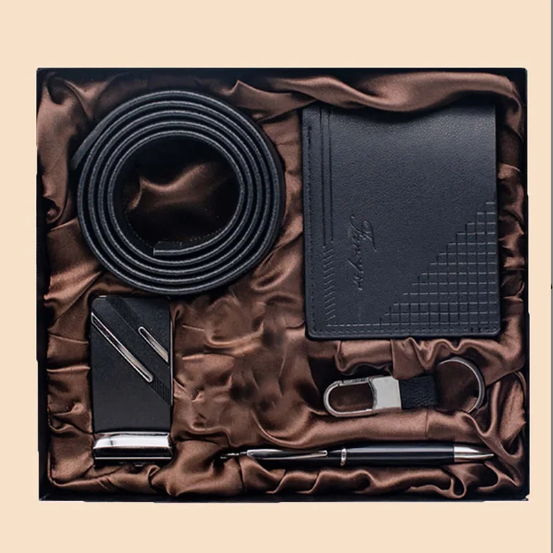 -Border Men's Tiandigai Belt Wallet Keychain Box4Set of High-End Set Holiday Gifts
-Border Men's Tiandigai Belt Wallet Keychain Box4Set of High-End Set Holiday Gifts