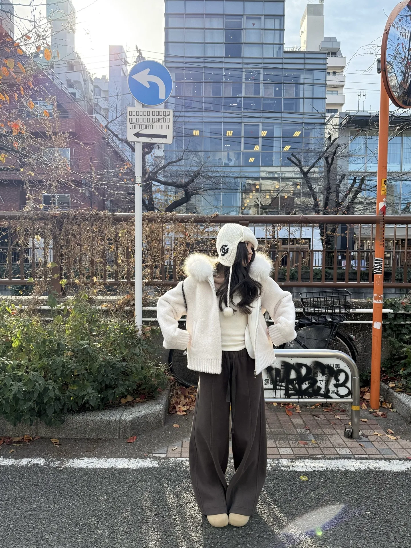 Высококачественные утепленные брюки God Pants с эластичным поясом на шнурке, шерстяные повседневные брюки, универсальные женские брюки из смесового полиэстера
Высококачественные утепленные брюки God Pants с эластичным поясом на шнурке, шерстяные повседневные брюки, универсальные женские брюки из смесового полиэстера