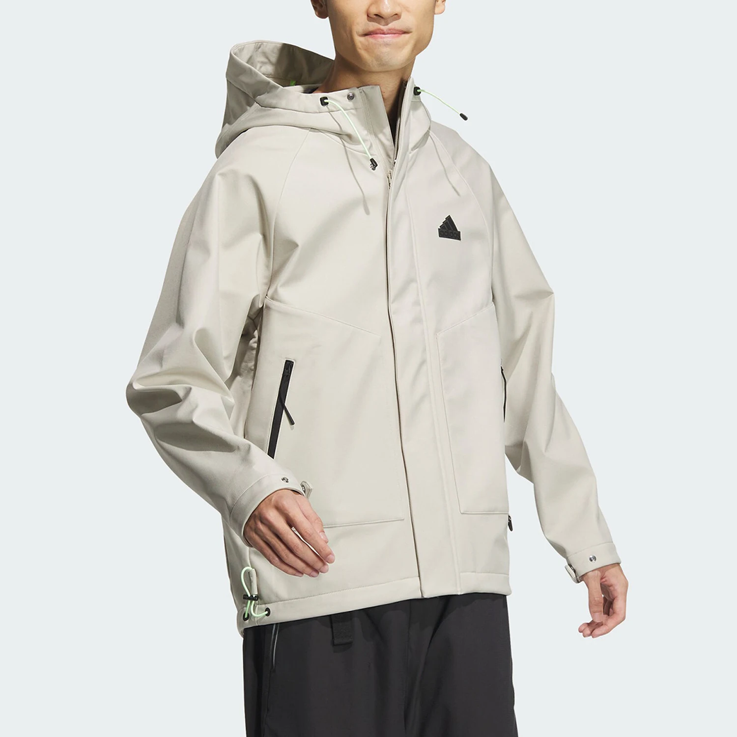 Adidas Оригинальная новая мужская спортивная повседневная куртка с капюшоном JE8575
Adidas Оригинальная новая мужская спортивная повседневная куртка с капюшоном JE8575