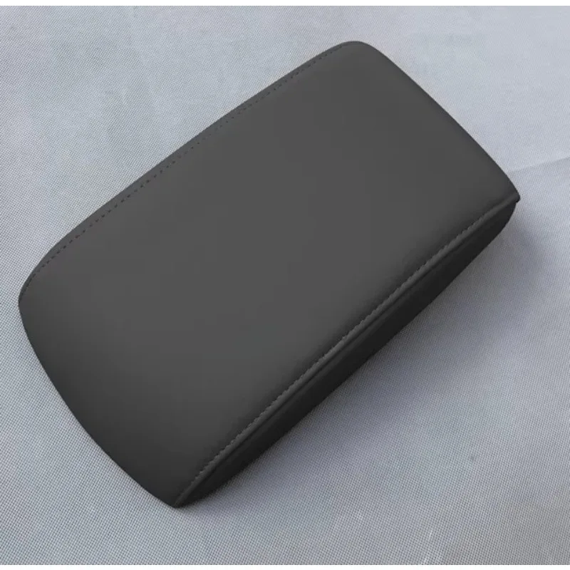Handrail Handbrake Storage Miscellaneous Box Cover for Wuling Hongguang S 2013-2024
Handrail Handbrake Storage Miscellaneous Box Cover for Wuling Hongguang S 2013-2024