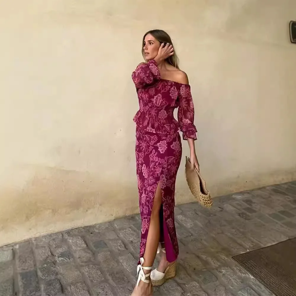 Women's Fashion Printed Off-Shoulder Rose Red Long Sleeve Shirt Printed Floral Top And High Slit Skirt Elegant Party Outfit JW22
Women's Fashion Printed Off-Shoulder Rose Red Long Sleeve Shirt Printed Floral Top And High Slit Skirt Elegant Party Outfit JW22