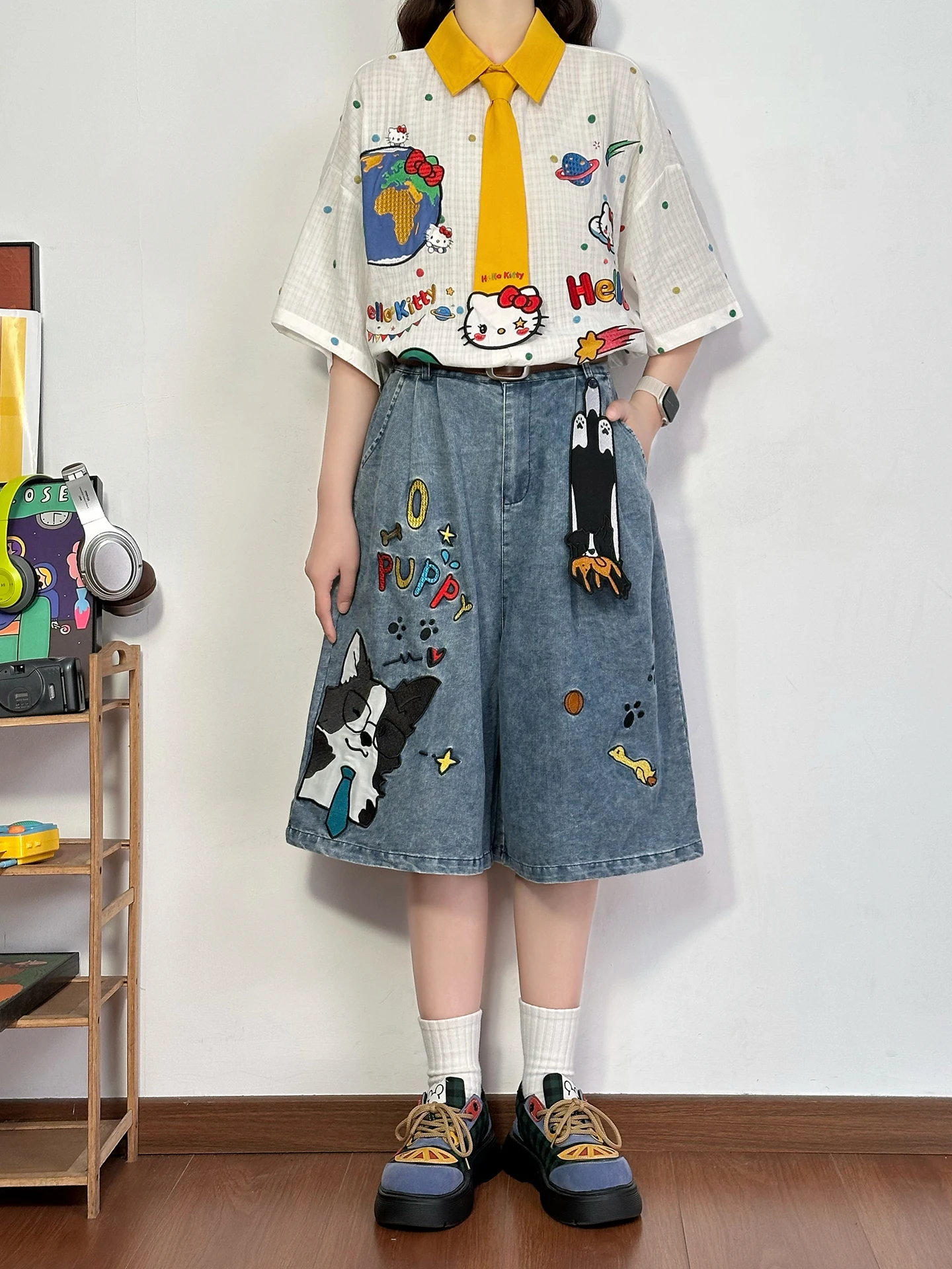 Retro American Cartoon Dog Embroidery Denim Shorts Women Loose Straight Five-Point Pants Breathable Comfortable Summer Casual
Retro American Cartoon Dog Embroidery Denim Shorts Women Loose Straight Five-Point Pants Breathable Comfortable Summer Casual