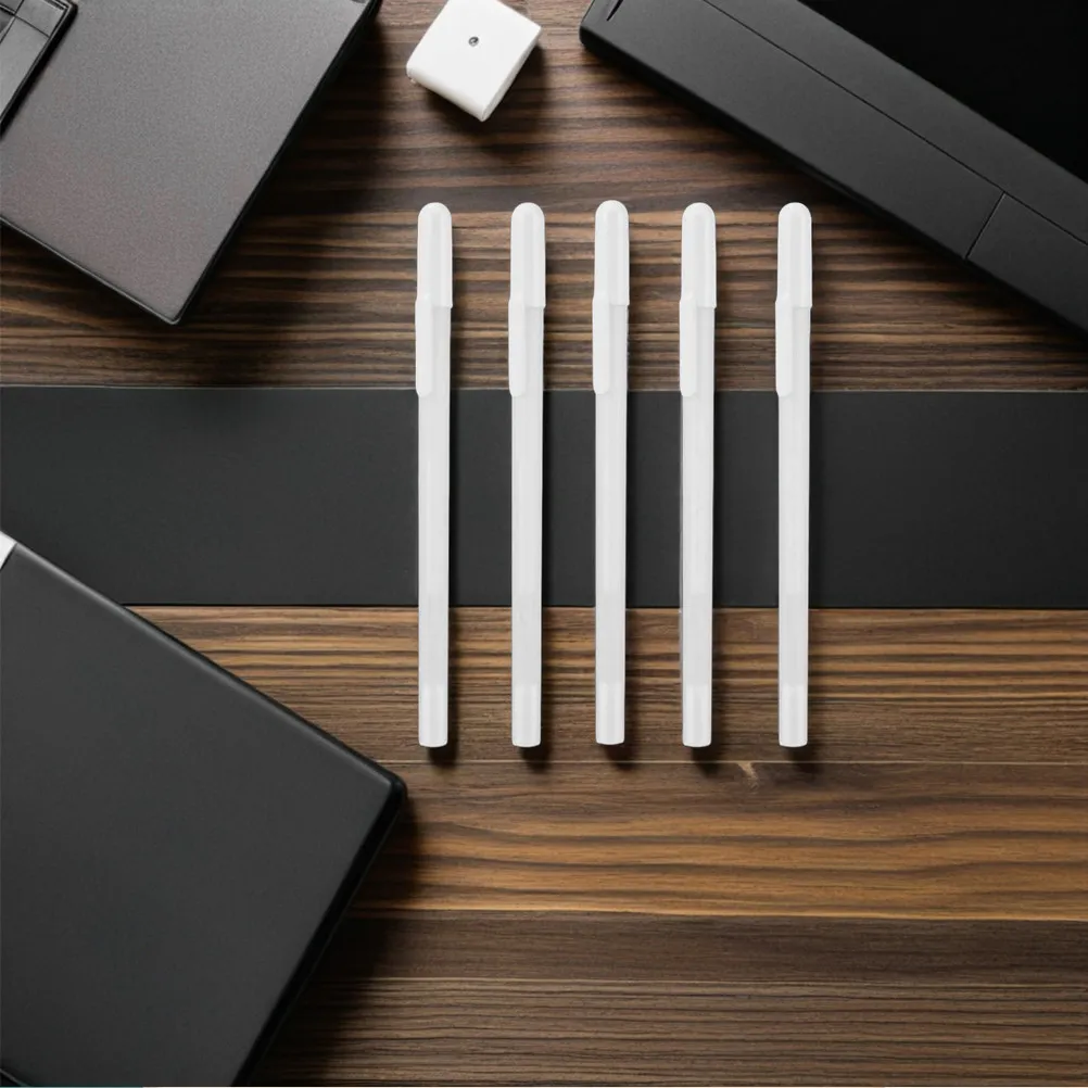 5Pcs White Gel Ink Highlighter Pens 0.8mm Fine Tip Fast Drying Waterproof Smudge Proof for Scrapbooking Cards Making Dark
5Pcs White Gel Ink Highlighter Pens 0.8mm Fine Tip Fast Drying Waterproof Smudge Proof for Scrapbooking Cards Making Dark