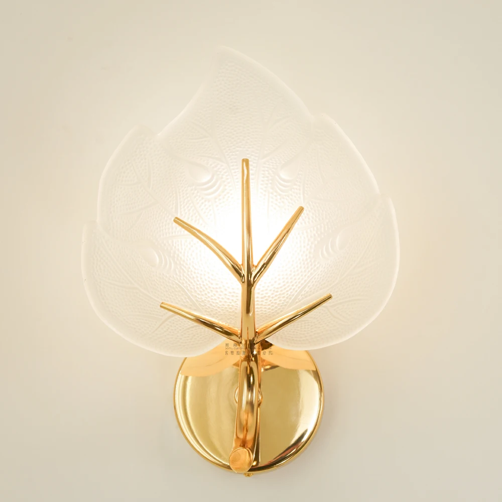 French medieval brass branch leaf wall lamp Murano vintage living room bedroom dining room stairwell glass wall lamp
French medieval brass branch leaf wall lamp Murano vintage living room bedroom dining room stairwell glass wall lamp