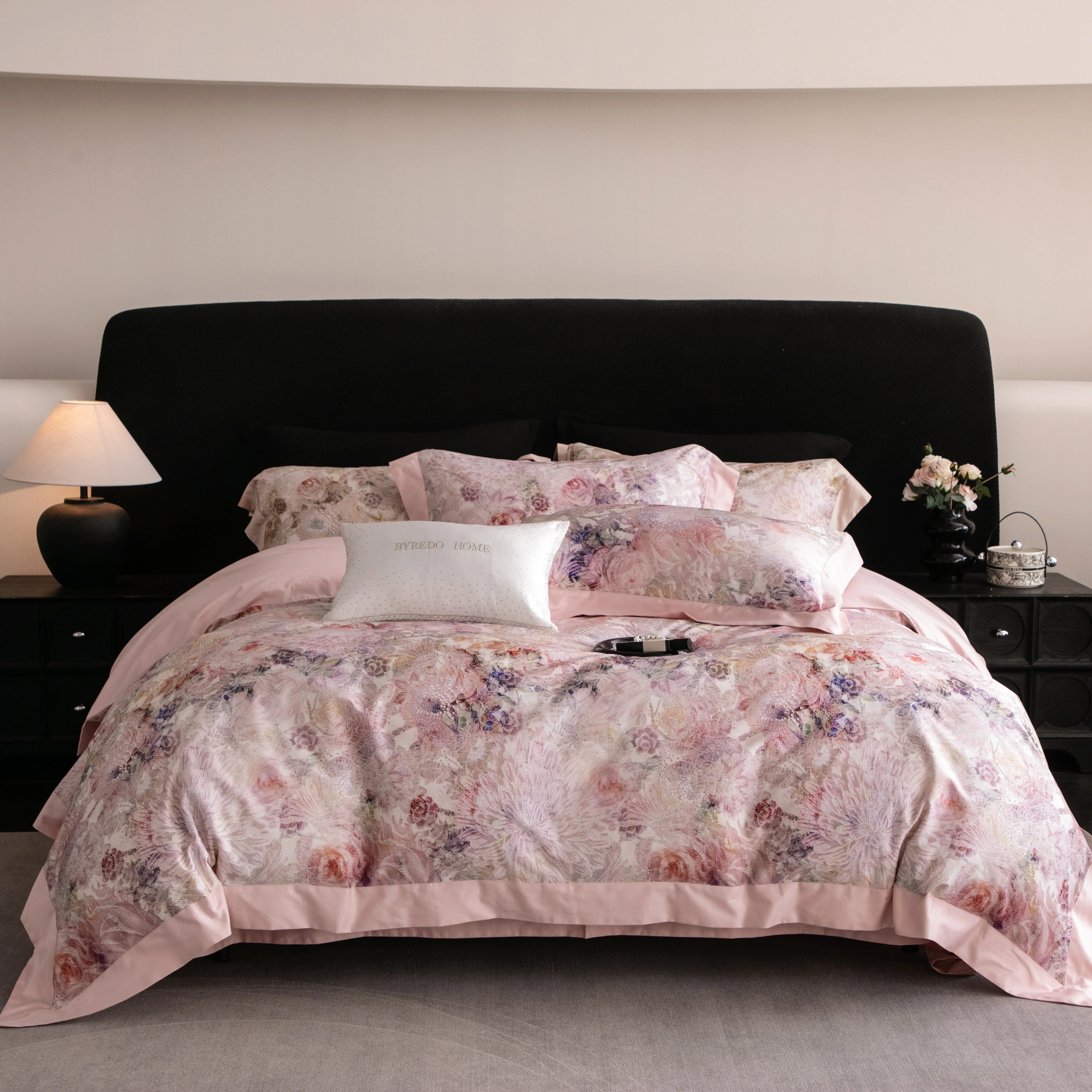 Washed Cotton Bed Linen Bedding Set 4 Pieces Soft Duvet Cover Pillowcases Comforter Sets Queen King All Season
Washed Cotton Bed Linen Bedding Set 4 Pieces Soft Duvet Cover Pillowcases Comforter Sets Queen King All Season