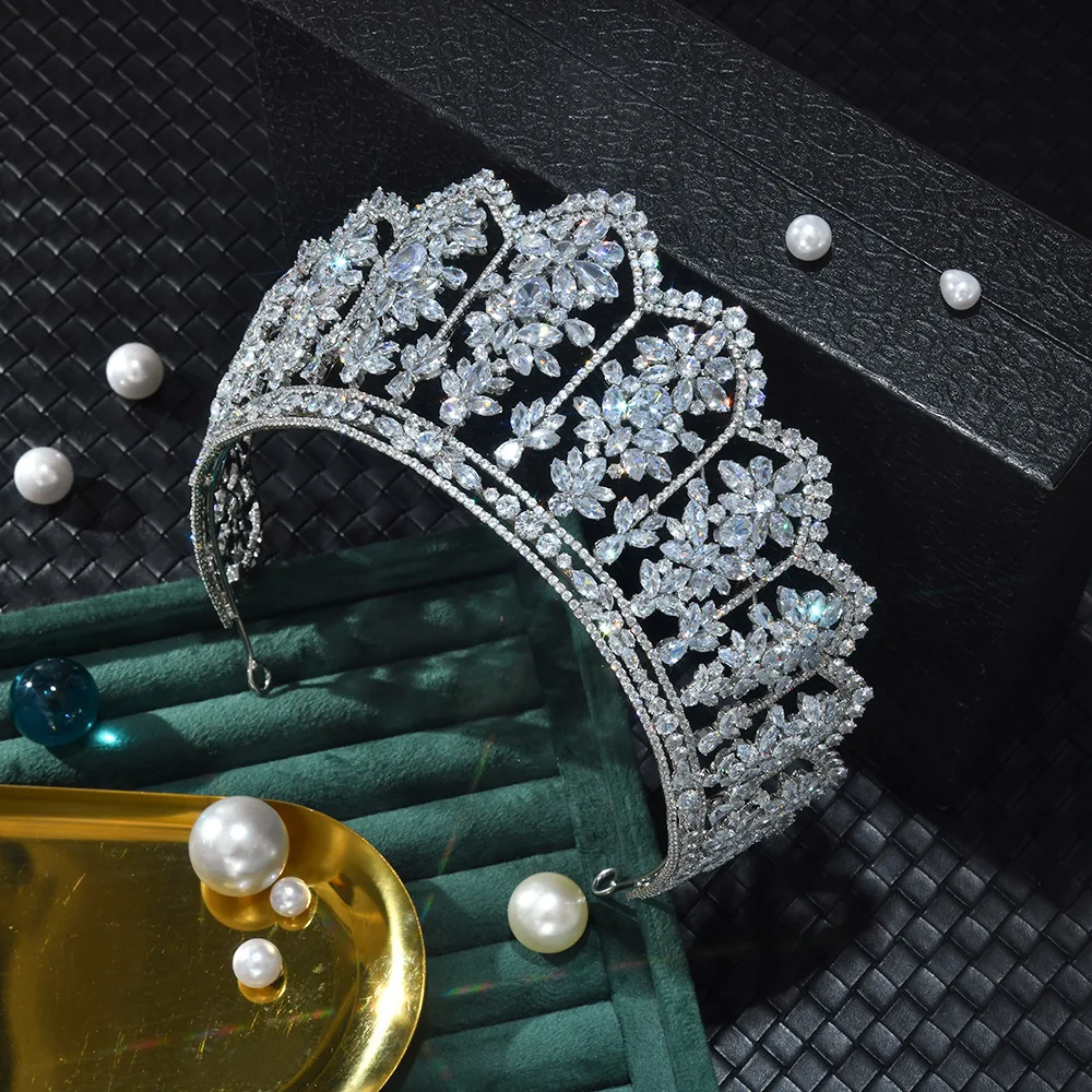 Свадебные диадемы и короны Big Queen, женские украшения для невесты, свадебные аксессуары для волос, кубический цирконий, головной убор для выпускного вечера
Свадебные диадемы и короны Big Queen, женские украшения для невесты, свадебные аксессуары для волос, кубический цирконий, головной убор для выпускного вечера