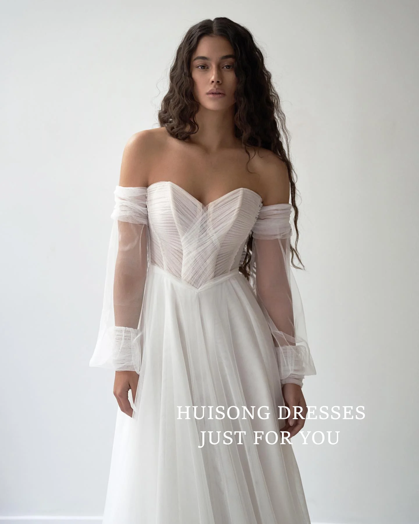 HUISONG Customized Tulle Wedding Dresses Sweetheart Long Sleeves A-Line Boho Bride Gown Beach Wedding Dress שמלת כלה
HUISONG Customized Tulle Wedding Dresses Sweetheart Long Sleeves A-Line Boho Bride Gown Beach Wedding Dress שמלת כלה