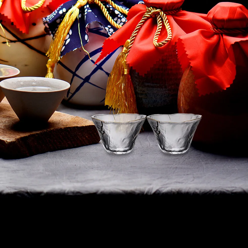 4Pcs Japanese Style Tea Cups Gold Foil Sake Glass Cup 70Ml Heat Resistant Drinking Vessel for Hot Cold Drinks Home Party Use
4Pcs Japanese Style Tea Cups Gold Foil Sake Glass Cup 70Ml Heat Resistant Drinking Vessel for Hot Cold Drinks Home Party Use