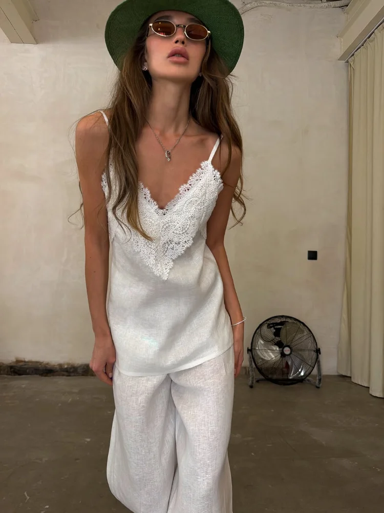 Women White Linen 2 Piece Set Spaghetti Strap V Neck Lace Trim Cami Top Wide Leg High Waist Pants Casual Boho Vacation Outfits
Women White Linen 2 Piece Set Spaghetti Strap V Neck Lace Trim Cami Top Wide Leg High Waist Pants Casual Boho Vacation Outfits