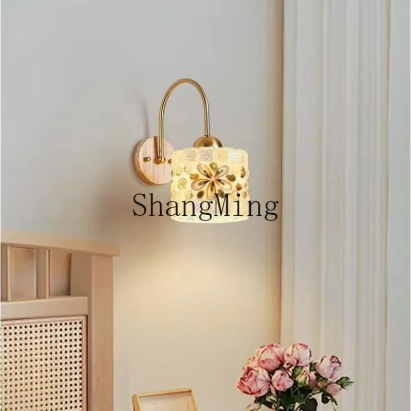 CLL bedside wall lamp French retro bedroom wall lamp Middle antique living room background wall aisle lamp
CLL bedside wall lamp French retro bedroom wall lamp Middle antique living room background wall aisle lamp